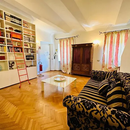Apartment Comecasa Alfieri Elegant *
