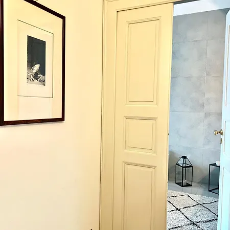 Comecasa No Ztl Alfieri Urban 아스티